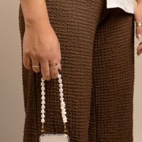 Selencia Ensemble de cordons pour téléphone avec perles et coquillages - Mocha Brown