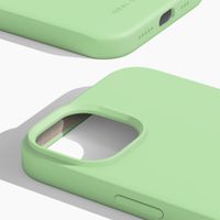 iDeal of Sweden Coque Silicone Apple iPhone 14 / 13 - Mint