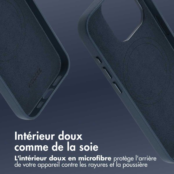 Accezz Coque arrière en cuir avec MagSafe Apple iPhone 15 Pro - Nightfall Blue