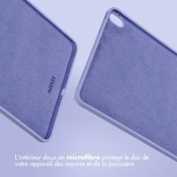 Accezz Coque Liquid Silicone avec porte-stylet Apple iPad Air 11 pouces (2025) M3 / (2024) M2 / Air 5 (2022) / Air 4 (2020) - Lila