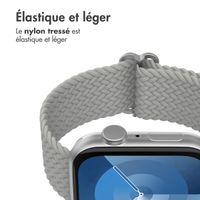 imoshion Bracelet tissé en nylon Apple Watch Series 1 á 9 / SE (38/40/41 mm) | Series 10 (42 mm) - Gris