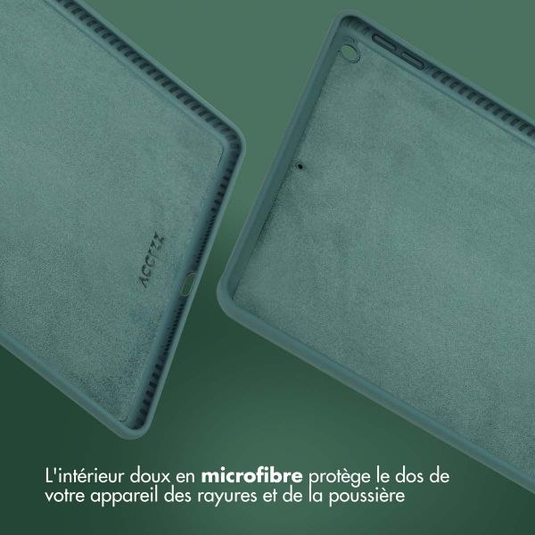 Accezz Coque Liquid Silicone Apple iPad 9 (2021) 10.2 pouces / iPad 8 (2020) 10.2 pouces / iPad 7 (2019) 10.2 pouces - Vert foncé