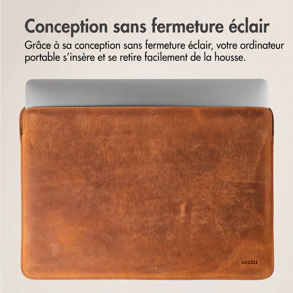Accezz Leather Pochette ordinateur Apple MacBook 16 pouces - Cognac