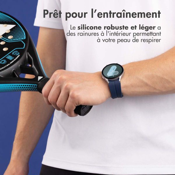imoshion Bracelet en silicone Samsung Galaxy Watch 4 / 5 / 6 / 7 (20 mm)- Bleu foncé