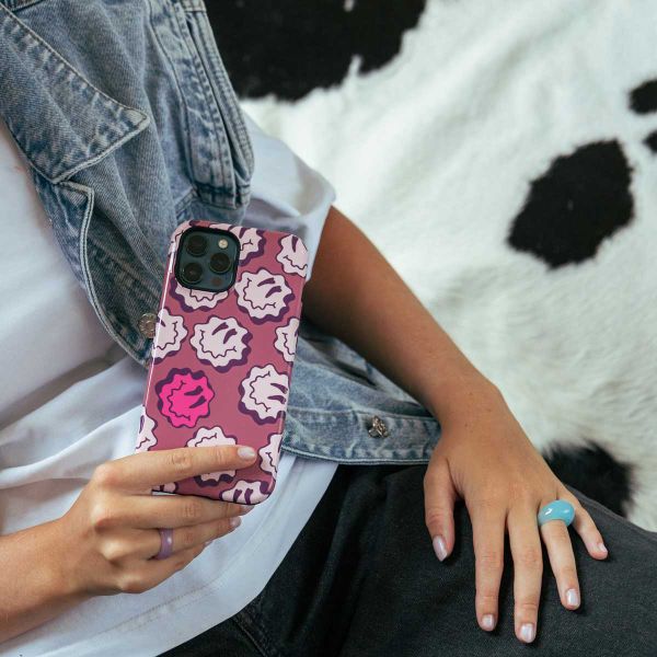Selencia Coque arrière Vivid avec MagSafe Apple iPhone 15 Pro - Wavy Smiley Pink
