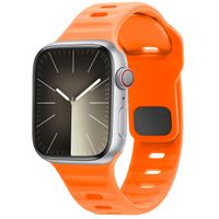 imoshion Bracelet en silicone Active Sport Apple Watch Series 1-10 / SE / Ultra (2) (44/45/46/49 mm) - Orange