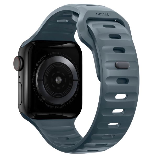 Nomad Bracelet Sport FKM Apple Watch Series 1 á 10 / SE / Ultra (2) (44/45/46/49 mm) - Marine Blue