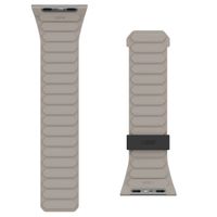 UAG Pathfinder | Bracelet en silicone réversible pour l'Apple Watch Series 1 à 10 / SE / Ultra (2) (44/45/46/49 mm) - Noir/Titane