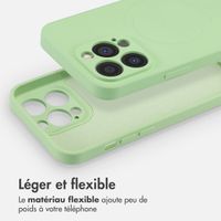 imoshion Coque Couleur avec MagSafe Apple iPhone 13 Pro - Vert