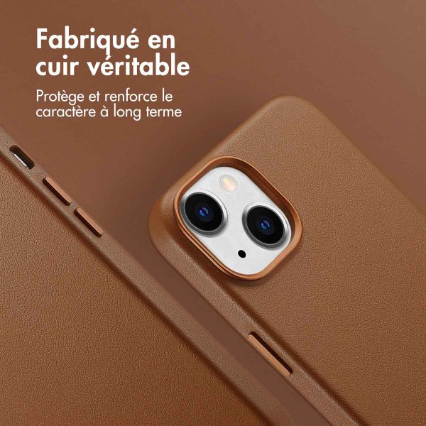 Accezz Coque arrière en cuir avec MagSafe iPhone 14 - Sienna Brown