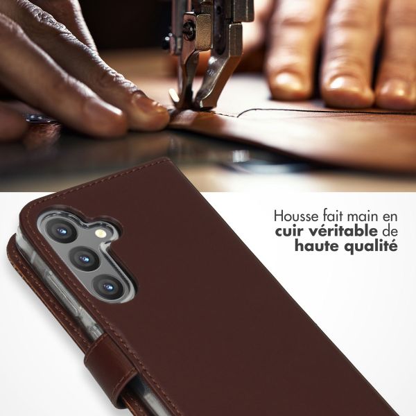 Selencia Étui portefeuille en cuir véritable Samsung Galaxy S24 - Marron foncé