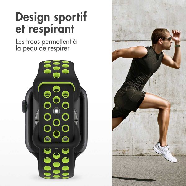 imoshion Bracelet sport⁺ Apple Watch Series 1 á 11 / SE / Ultra (44/45/46/49 mm) - Taille M/L - Black Volt