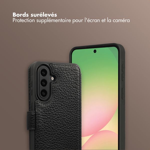 Selencia Étui Riva avec MagSafe et cordon de téléphone Samsung Galaxy A57 (5G) - Noir