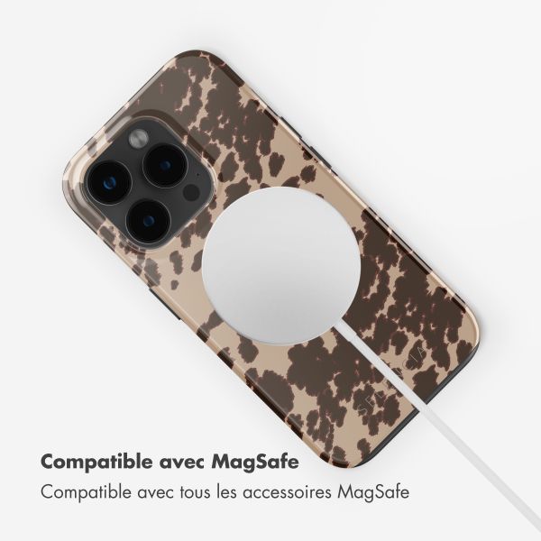 Selencia Coque arrière Vivid Tough avec MagSafe iPhone 15 Pro Max - Country Moo'd