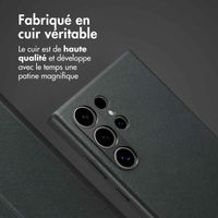 Accezz Étui de téléphone portefeuille en cuir 2-en-1 avec MagSafe Samsung Galaxy S24 Ultra - Onyx Black