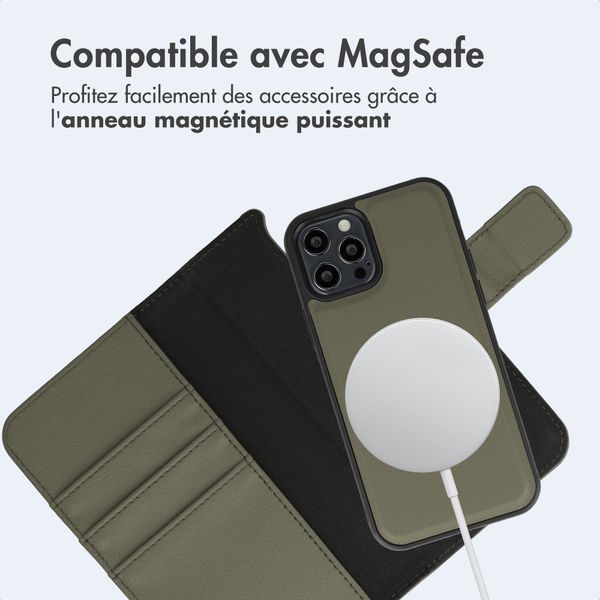 imoshion Étui portefeuille luxe 2-en-1 amovible Apple iPhone 12 (Pro) - Vert
