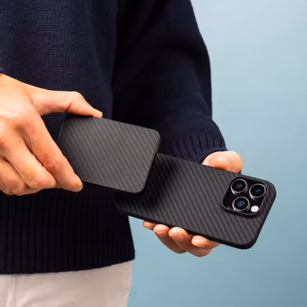 Accezz Powerbank Kevlar 5 000 mAh - MagSafe et Qi2 - Noir