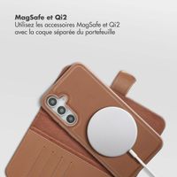 Selencia Étui portefeuille amovible Olyn avec MagSafe Samsung Galaxy A35 / A55 - Marron