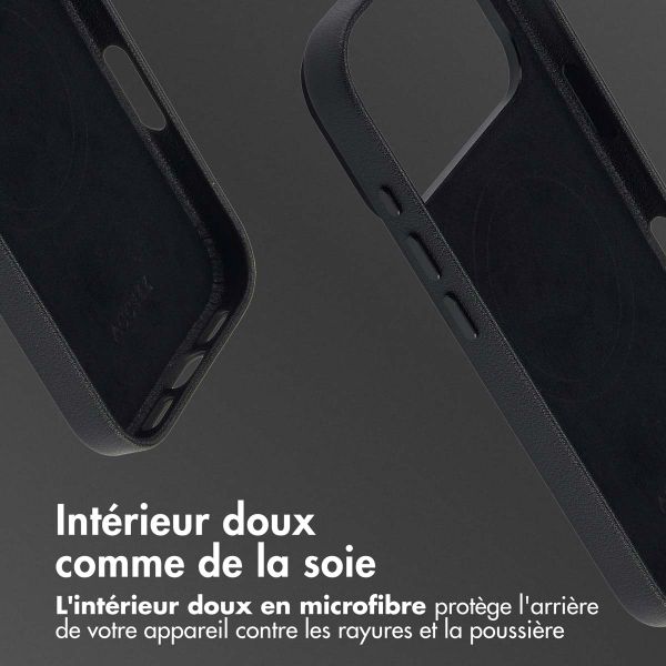 Accezz Coque arrière en cuir avec MagSafe Apple iPhone 17 Pro - Onyx Black