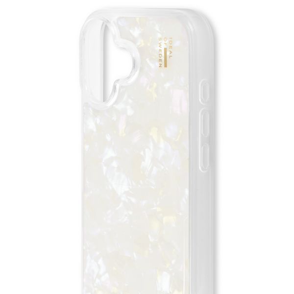 iDeal of Sweden Coque Pearlized Apple iPhone 16 - Blanc