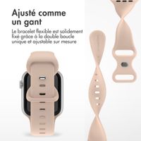 imoshion Bracelet en silicone⁺ Apple Watch Series 1 t/m 11 / SE / Ultra (44/45/46/49 mm) - Taille M/L - Sand Pink