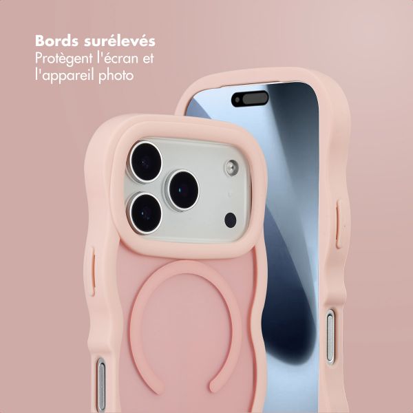 Selencia Coque arrière Wavy avec MagSafe Apple iPhone 17 Pro - Soft Pink