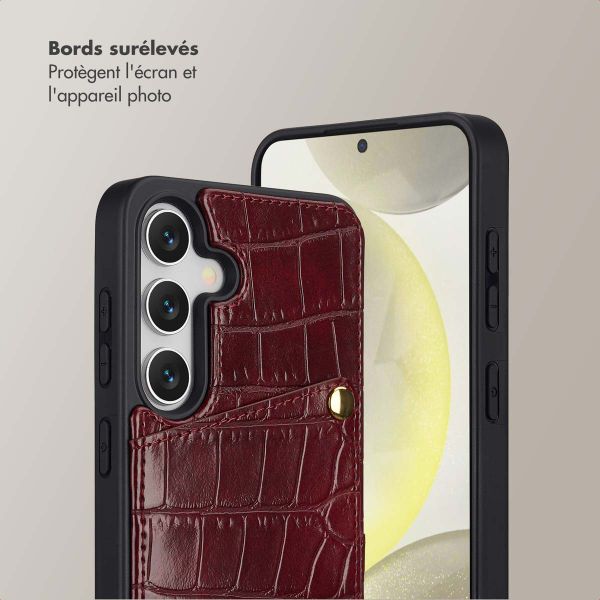 Selencia Coque de télephone Nova Croco avec cordon et porte-cartes Samsung Galaxy S24 / S25 - Burgundy