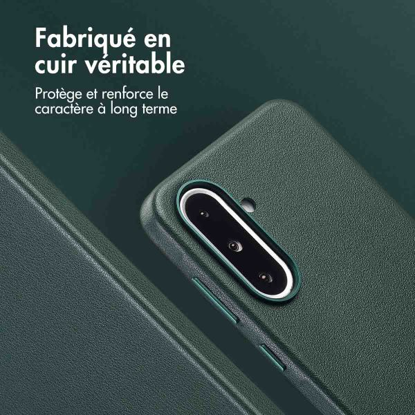 Accezz Coque arrière en cuir avec MagSafe Samsung Galaxy A36 / A56 - Cedar Green