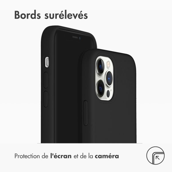 Accezz Coque Liquid Silicone Apple iPhone 12 (Pro) - Noir