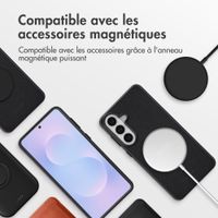Accezz Coque arrière en cuir avec MagSafe Samsung Galaxy S26 Plus - Onyx Black