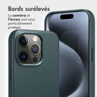 Accezz Étui de télephone portefeuille en cuir 2-en-1 avec MagSafe Apple iPhone 15 Pro - Cedar Green