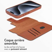 Accezz Étui de télephone portefeuille en cuir 2-en-1 avec MagSafe Apple iPhone 15 Pro - Sienna Brown