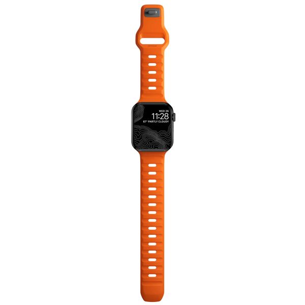Nomad Bracelet Sport FKM Apple Watch Series 1 t/m 9 / SE (38/40/41 mm) | Series 10 / 11 (42 mm) - Ultra Orange