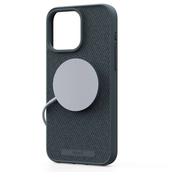 Njorð Collections Coque en tissu MagSafe iPhone 15 Pro Max - Dark Grey