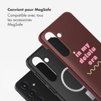 Selencia Coque arrière Vivid avec MagSafe Samsung Galaxy S25 - Delulu