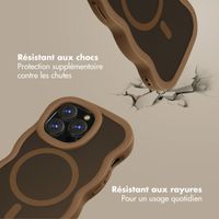 Selencia Coque arrière Wavy avec MagSafe Apple iPhone 13 Pro - Mocha Brown