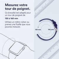 Apple Bracelet à maillons magnétique FineWoven Apple Watch | 38/40/41/42 mm - Taille S/M - Evergreen