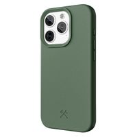 Woodcessories Coque Bio MagSafe iPhone 15 Pro Max - Midnight Green