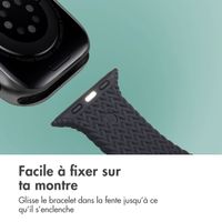 imoshion Bracelet tressé en silicone Apple Watch Series 1 t/m 11 / SE / Ultra (44/45/46/49 mm) - Noir