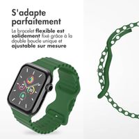 imoshion Bracelet en silicone athlétique Apple Watch Series 1 à 9 / SE (38/40/41 mm) | Series 10 (42 mm) - Vert foncé