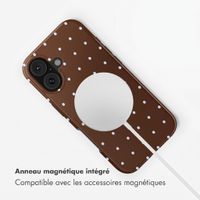Selencia Coque arrière Vivid avec MagSafe Apple iPhone 16 - Happy Dots Chocolate