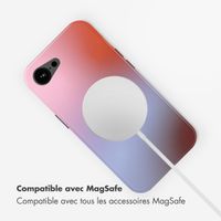Selencia Coque arrière Vivid avec MagSafe Apple iPhone 16e - Gradient Soft Blush