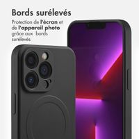 imoshion Coque Couleur avec MagSafe Apple iPhone 13 Pro - Noir