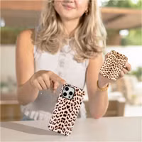 Selencia Powerbank Vivid 5 000 mAh - MagSafe et Qi2 - Desert Gold / Leopard