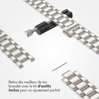 Selencia Bracelet à maillons fin en acier Apple Watch Series 1 t/m 9 / SE (38/40/41 mm) | Series 10 / 11 (42 mm) - Lumière stellaire