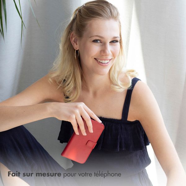 Selencia Étui de téléphone portefeuille en cuir véritable Apple iPhone 12 (Pro)