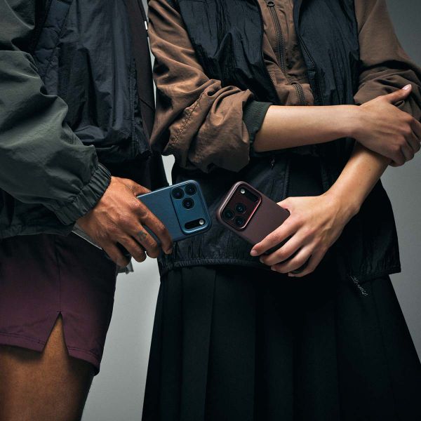 Decoded Coque en cuir MagSafe Apple iPhone Air - Chocolate Brown