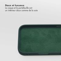 Selencia Étui portefeuille amovible Olyn avec MagSafe Apple iPhone 17 Pro - Vert