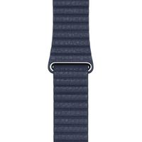 Apple Bracelet Leather Loop Apple Watch Series 1 t/m 11 / SE / Ultra (44/45/46/49 mm) - Taille M - Diver Blue