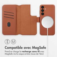 Accezz Étui de téléphone portefeuille en cuir 2-en-1 avec MagSafe Samsung Galaxy S23 FE - Sienna Brown